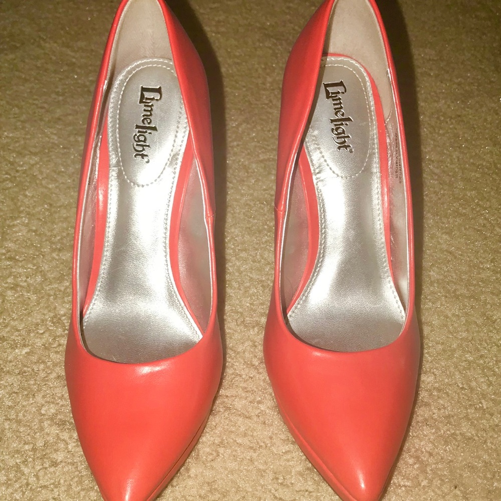 Limelight Coral Stilettos.. Size 6 US.